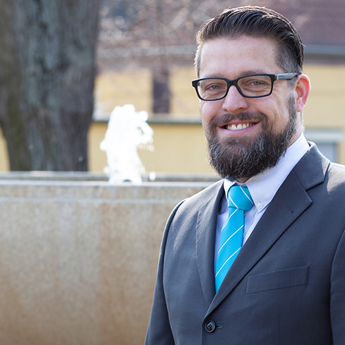 Dr. Eric Römbach